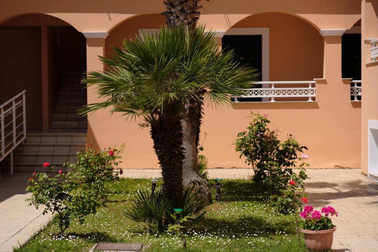 Lagoon Hotel & Apartments Сидари Екстериор снимка